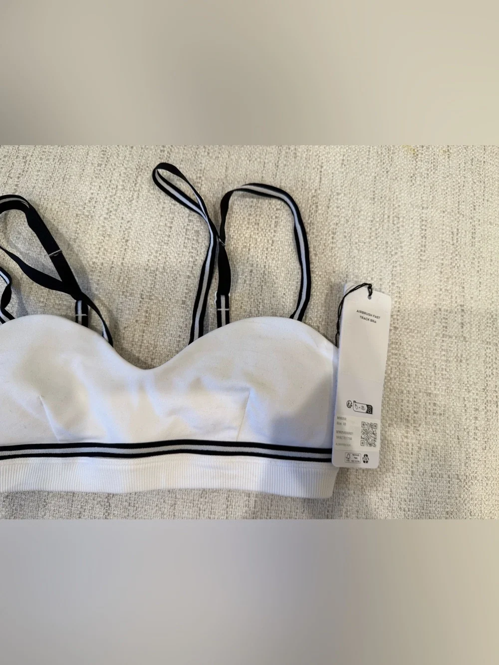 ALO Yoga brand new